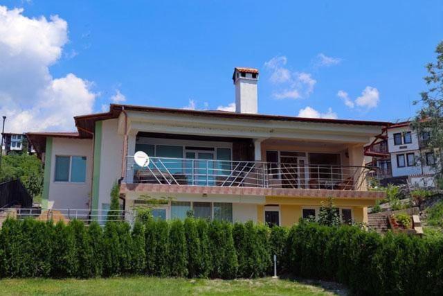 Villa Irina Kŭrdzhali Buitenkant foto