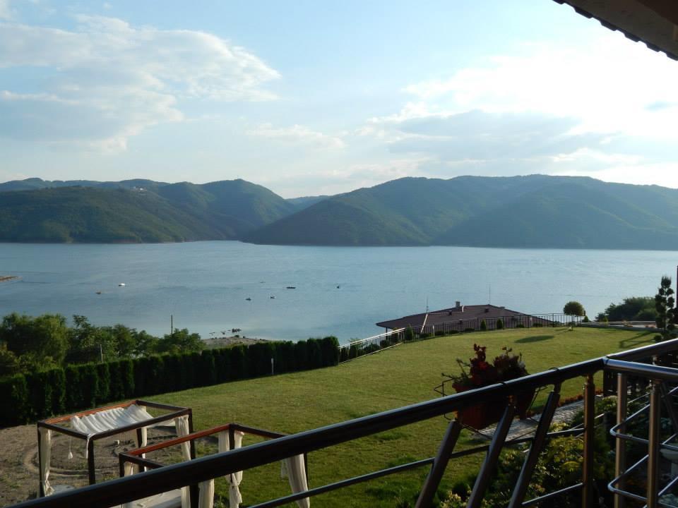 Villa Irina Kŭrdzhali Buitenkant foto